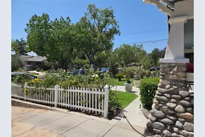 1625 Brigden, Pasadena, CA 91104 - Photo 3