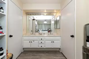 4652 Don Lorenzo, Los Angeles, CA 90008 - Photo 27