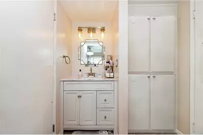 4652 Don Lorenzo #B, Los Angeles, CA 90008 - Photo 25