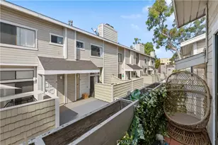 4652 Don Lorenzo, Los Angeles, CA 90008 - Photo 23