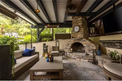 1935 Lyans Drive, La Canada Flintridge, CA 91011 - Photo 45