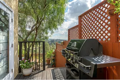 1404 Corona Drive, Glendale, CA 91205 - Photo 45