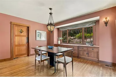 4036 Robin Hill Road, La Canada Flintridge, CA 91011 - Photo 11