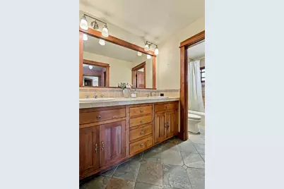 4036 Robin Hill Road, La Canada Flintridge, CA 91011 - Photo 55