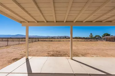 22607 Lucilla, Apple Valley, CA 92308 - Photo 25
