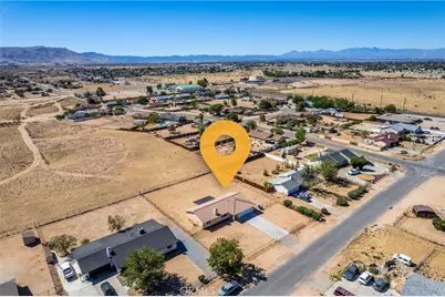 22607 Lucilla, Apple Valley, CA 92308 - Photo 33
