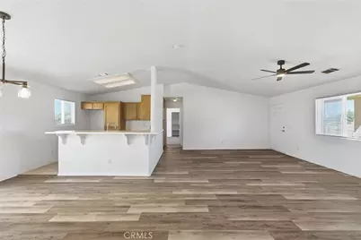 22607 Lucilla, Apple Valley, CA 92308 - Photo 7