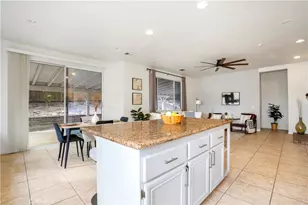 27904 Doubletree Way, Castaic, CA 91384 - Photo 11