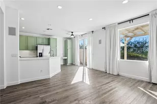 27707 Clio Ln, Canyon Country, CA 91351 - Photo 9