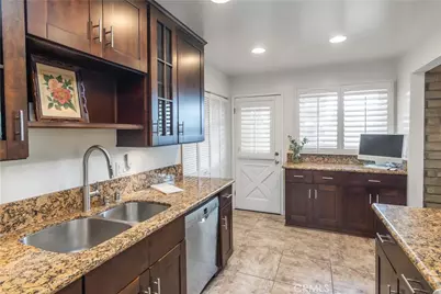 4619 Ocean View Boulevard, La Canada Flintridge, CA 91011 - Photo 13