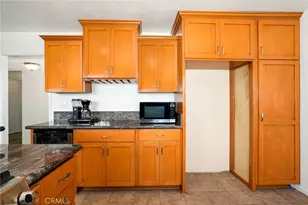 930 Larker Ave, Los Angeles, CA 90042 - Photo 15
