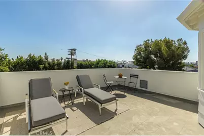 920 S Victoria Avenue, Los Angeles, CA 90019 - Photo 59