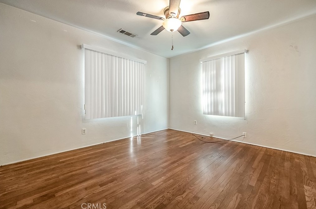 1990 Dalrymple Dr, Hanford CA  93230-1721 exterior