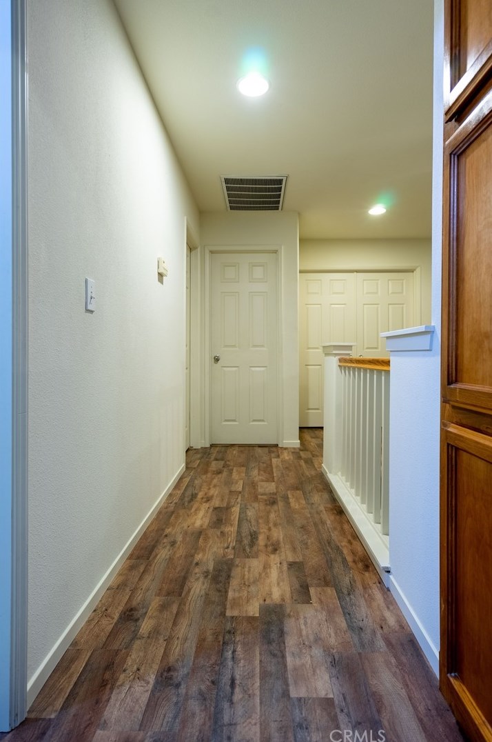821 Imperial Way, Hanford CA  93230-8559 exterior
