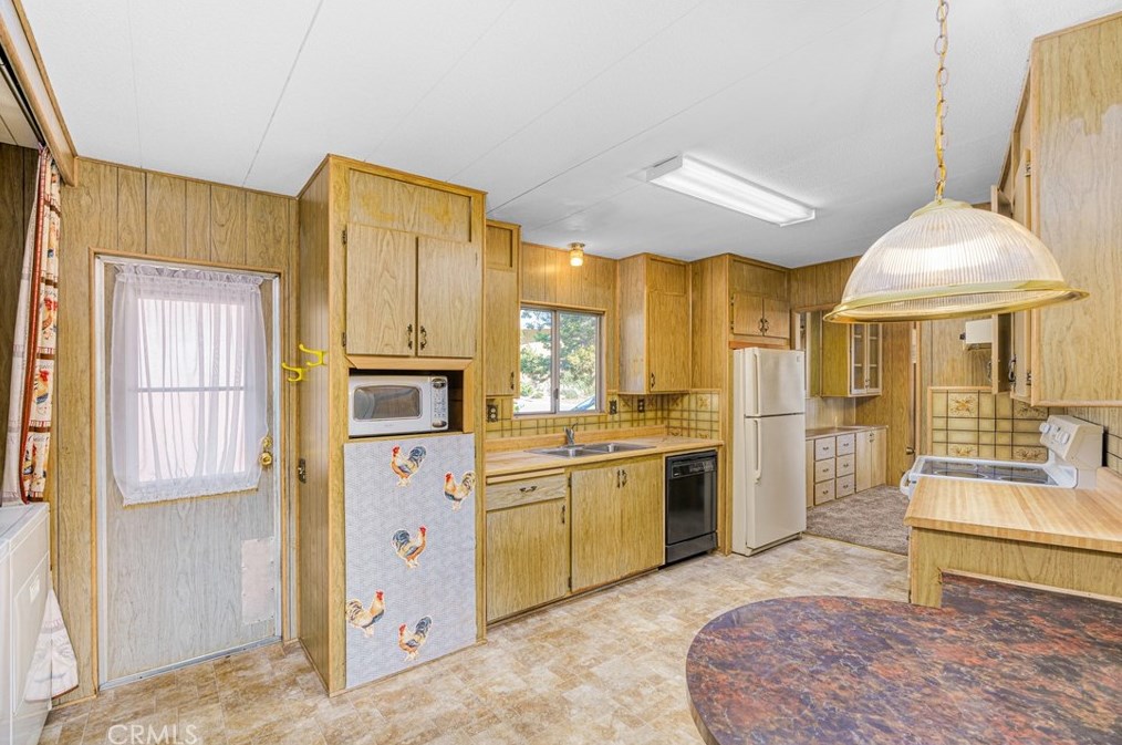 726 Palmer St, Nipomo CA  93444-9569 exterior