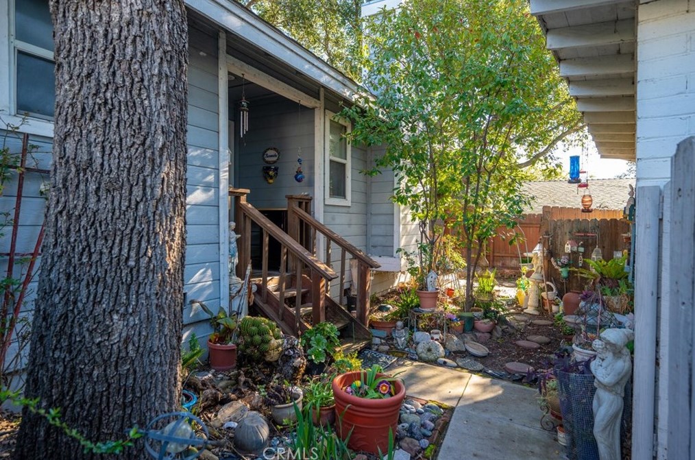 5401 Olmeda Ave, Atascadero CA 93422-3330 exterior