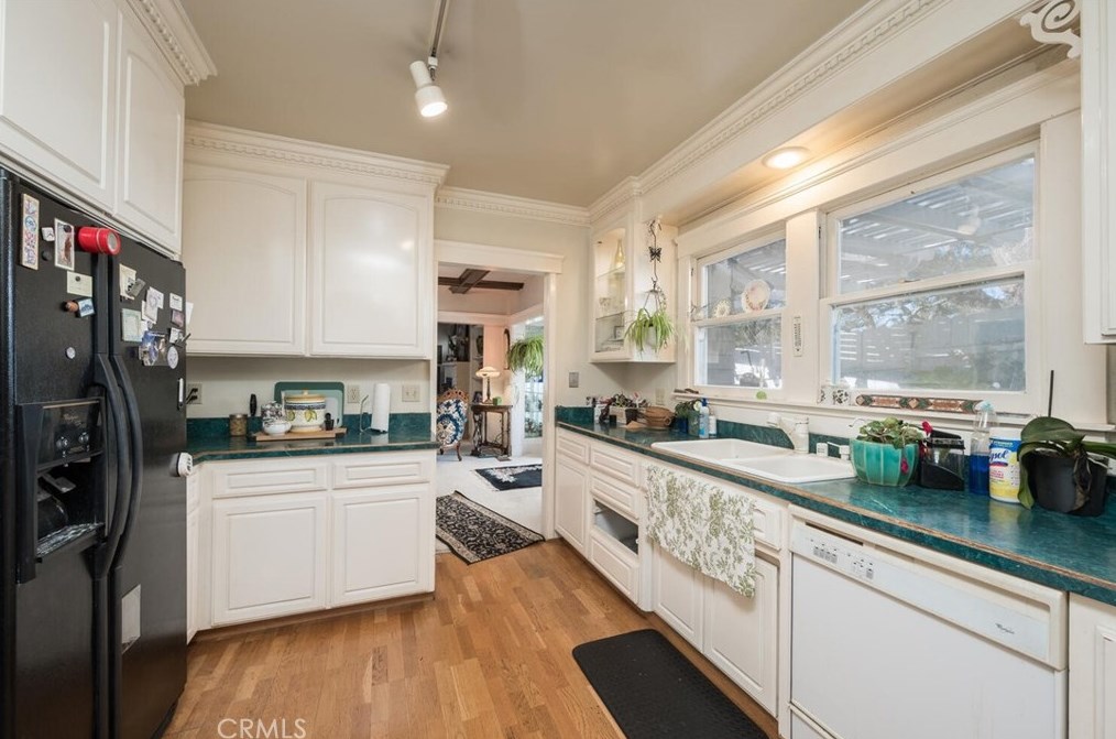 5401 Olmeda Ave, Atascadero CA 93422-3330 exterior