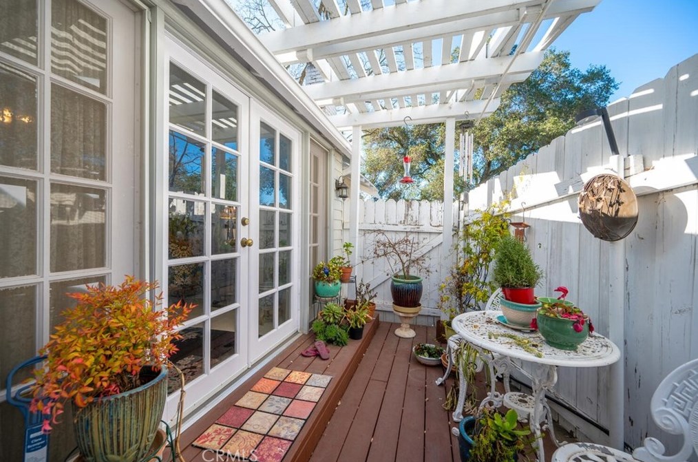 5401 Olmeda Ave, Atascadero CA 93422-3330 exterior