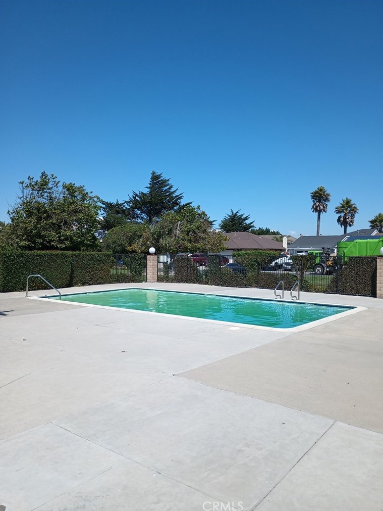 2109 Hermosa Ct, Lompoc CA  93436-6313 exterior