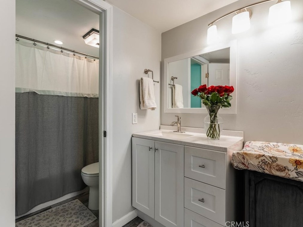 2433 Country Ln, Santa Maria CA  93455-1655 exterior