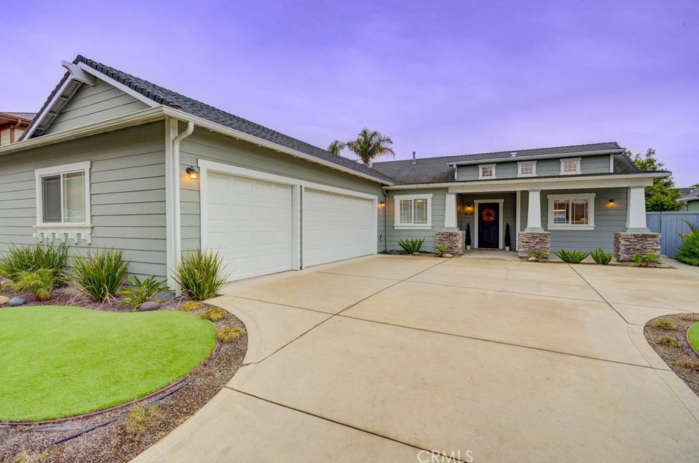 1435 Blackberry Ave, Pismo Beach CA  93420-6706 exterior