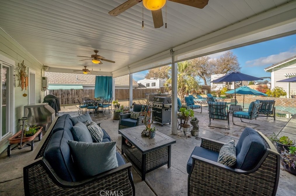 1857 Southfork Pl, Lake Nacimiento CA  93446-4260 exterior