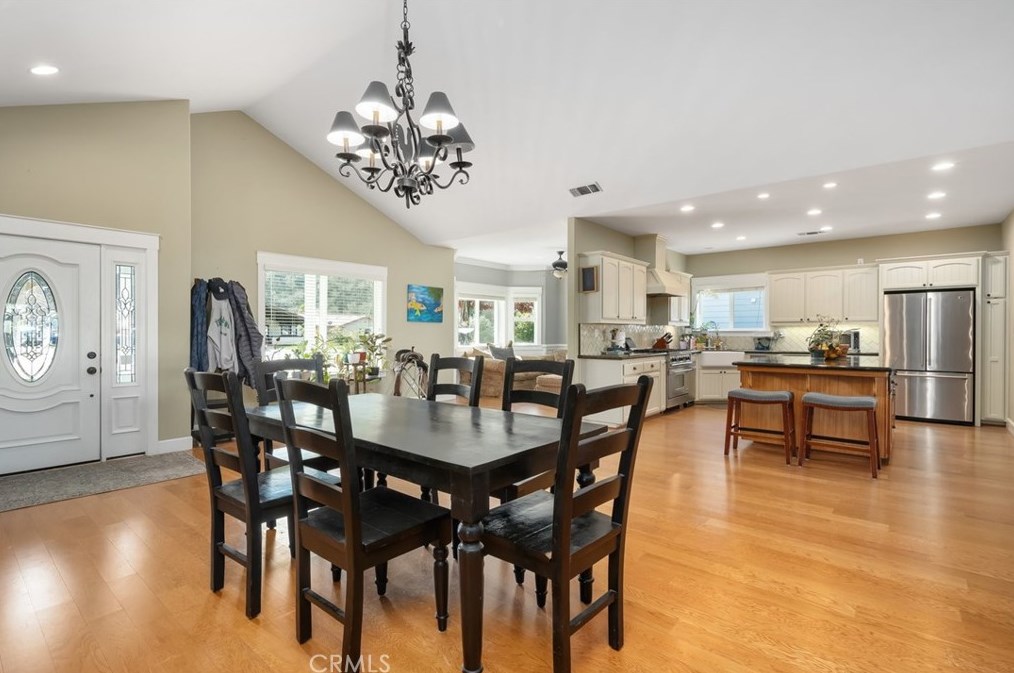 1857 Southfork Pl, Lake Nacimiento CA  93446-4260 exterior