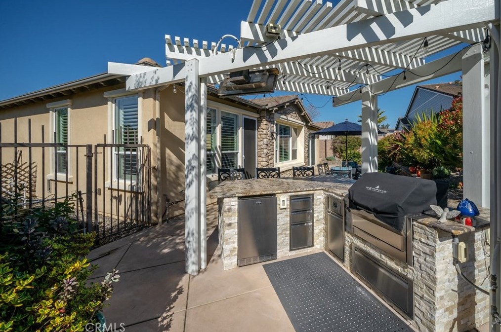 969 Allison Ct, Nipomo CA  93444-6644 exterior