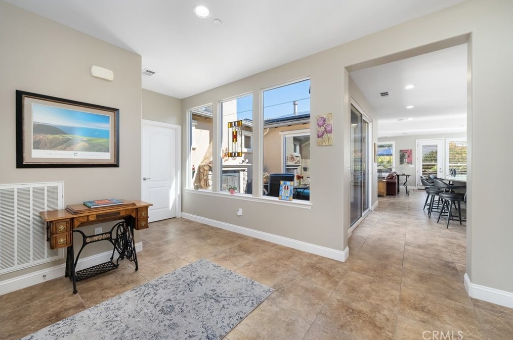 969 Allison Ct, Nipomo CA  93444-6644 exterior