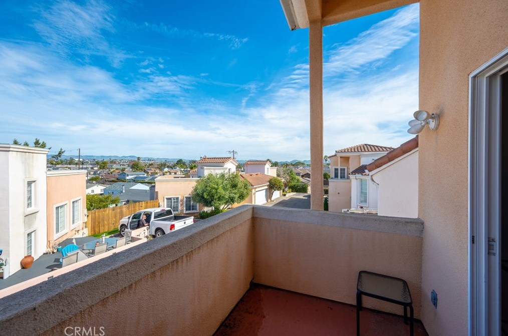 1248 Aberdeen Ct, Pismo Beach CA  93433-3103 exterior