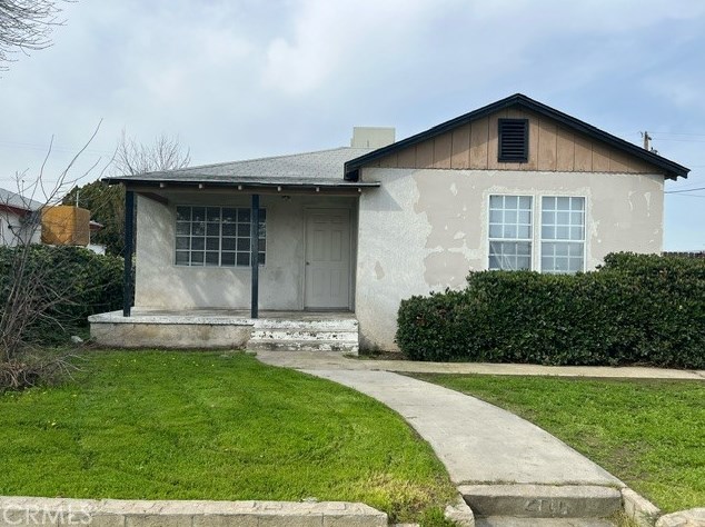 2111 Carrere St, Bakersfield CA  93308-2601 exterior