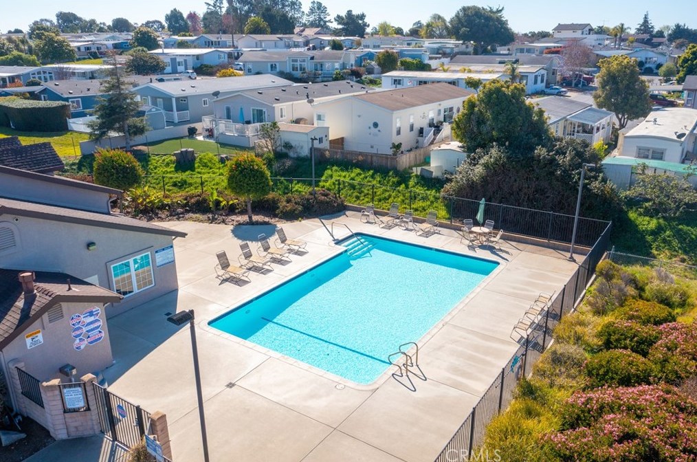 765 Mesa View Dr, Pismo Beach CA  93420-5548 exterior