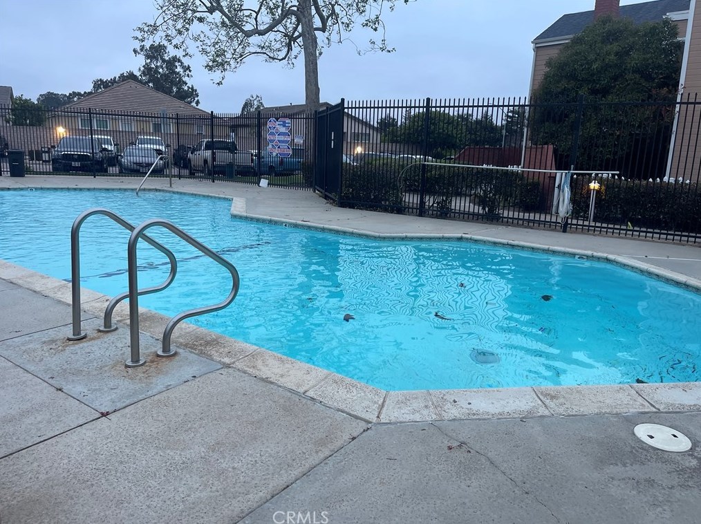 2407 Country Ln, Santa Maria CA  93455-1655 exterior