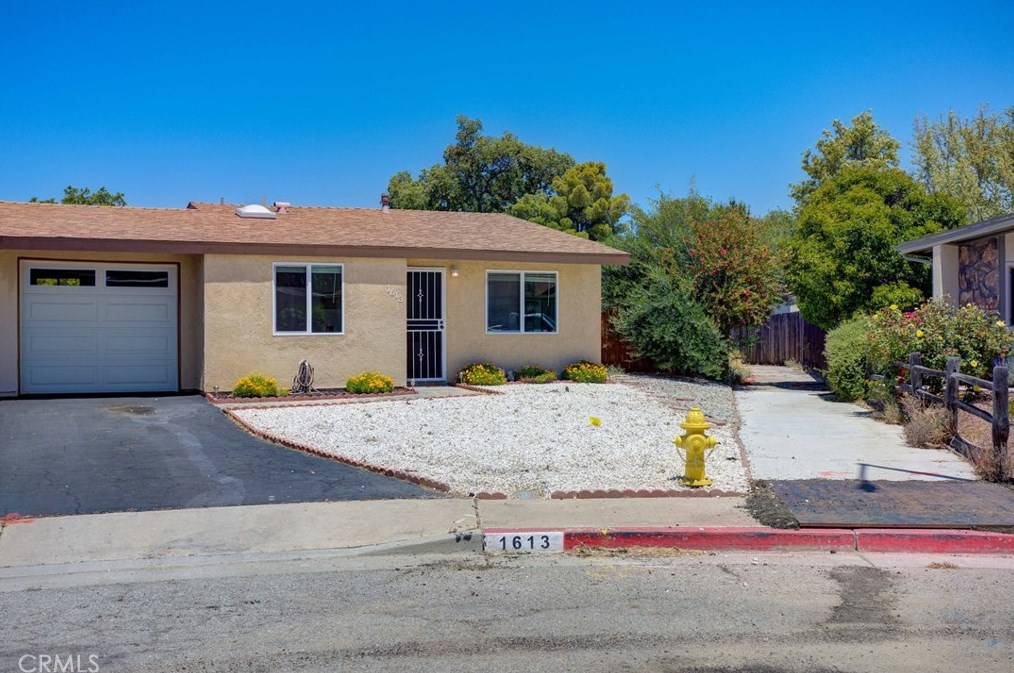 1613 Shepherd Dr, Lake Nacimiento CA  93446-3608 exterior