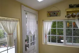 555 Le Point St, Arroyo Grande, CA 93420 - Photo 43