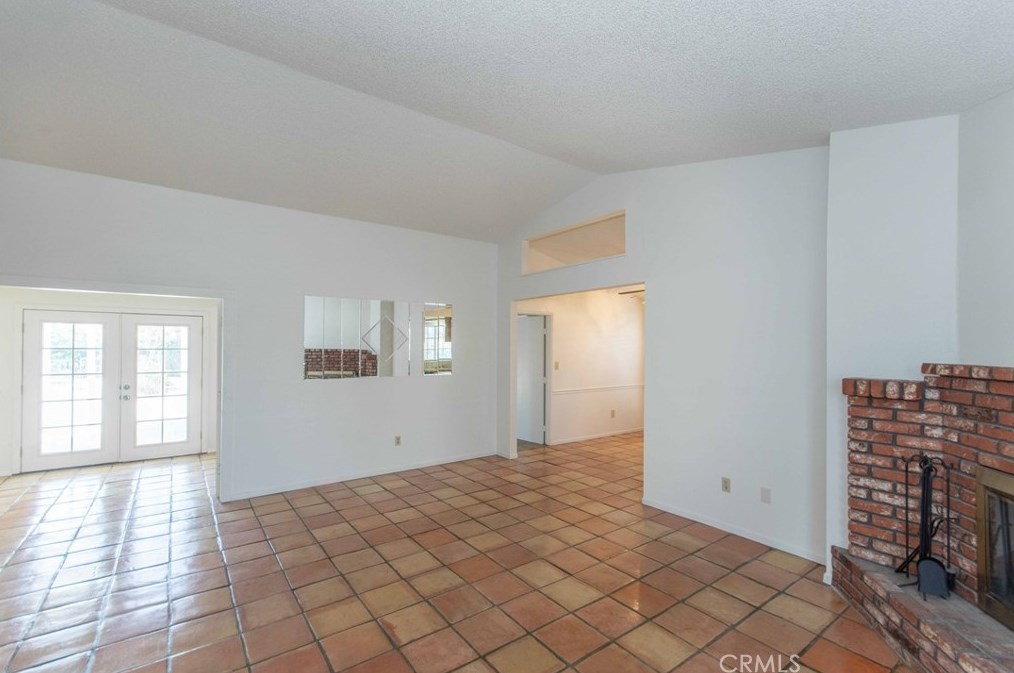 10301 Hageman Rd, Bakersfield CA  93312-2326 exterior