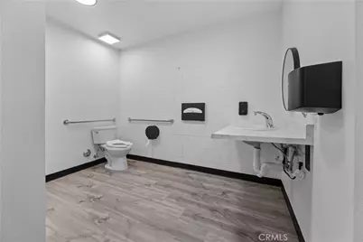 2008 W Dorothea Avenue, Visalia, CA 93277 - Photo 31