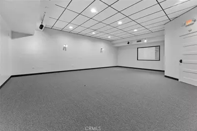 2008 W Dorothea Avenue, Visalia, CA 93277 - Photo 33