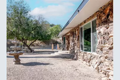 16820 Solana Lane, Canyon Country, CA 91351 - Photo 9