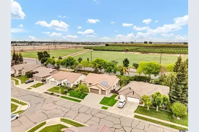 3000 S Arkle Street, Visalia, CA 93292 - Photo 11