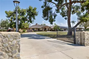 38792 Comanche Point Rd, Arvin, CA 93203 - Photo 9