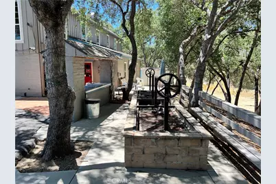 2616 Captains Walk, Bradley, CA 93426 - Photo 17