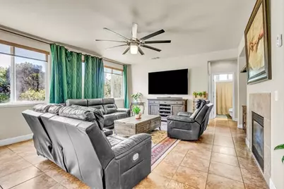 3615 W Sunnyview Avenue, Visalia, CA 93291 - Photo 19