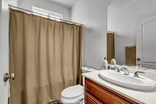 3615 W Sunnyview Ave, Visalia, CA 93291 - Photo 31