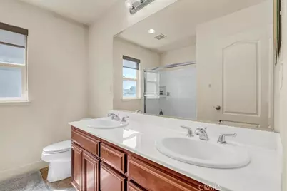 3615 W Sunnyview Avenue, Visalia, CA 93291 - Photo 37