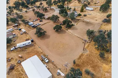 21564 Pine Tree Road, Caliente, CA 93518 - Photo 7