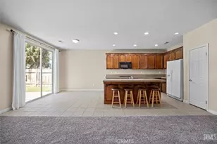 9509 Metropolitan Way, Bakersfield, CA 93311 - Photo 17