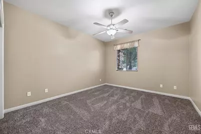 9509 Metropolitan Way, Bakersfield, CA 93311 - Photo 31