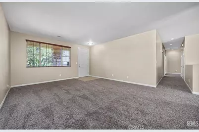 9509 Metropolitan Way, Bakersfield, CA 93311 - Photo 9