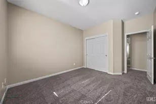 9509 Metropolitan Way, Bakersfield, CA 93311 - Photo 35